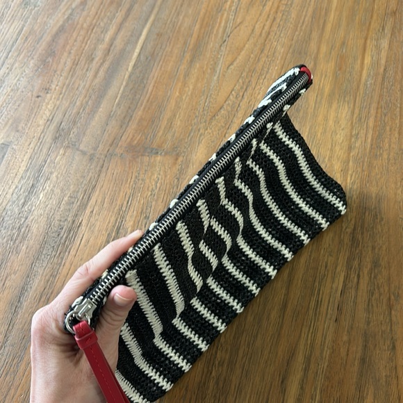 Express Clutch - Picture 4 of 5